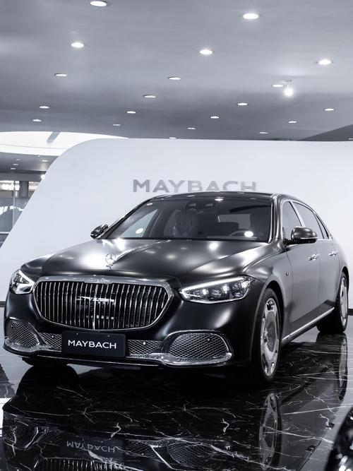 深圳80岚图汽车的售后服务让用户无忧出行，迈巴赫未来的豪华车趋势