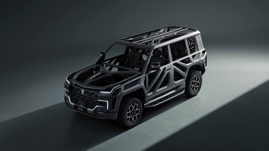 深圳80仰望U8硬派越野的科技魅力，国能汽车对传统燃油车市场的冲击